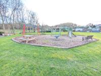 The Little lodge on the lake - B&B Welshpool