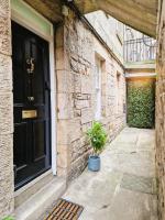 Centre of Edinburgh's Historic Old Town - Blair Street - Sleeps 4 - Chambres d'hôtes Édimbourg