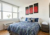 Skyline with Hudson Views Modern Battery Park Stay - Bed and Breakfast New York