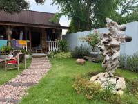The Happy Heartbeat Resort Gili T - Chambres d’hôtes Gili Trawangan