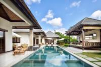 HUGE 9 BR, 10 BATHR Villa, Best Location near beach - Ferienwohnung Canggu