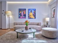 One Kolonaki , an elegant 2-bedroom apartment on Valaoritou pedestrian street - Bed and Breakfast Athene