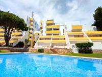 Vilamoura Condo facing the pool by Algarve Dream Holidays - B&B Quarteira