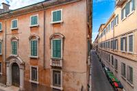 Desiderium Home - Behind Piazza Erbe - B&B Verona