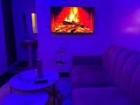 Blackwhite Luxury Hosts - Bed and Breakfast Thika