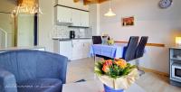 2B 37 Seerose DG - Ferienwohnung Laboe