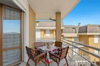 Casa Mirella Full AC And Terrace - Happy Rentals - Bed and Breakfast Nebbiuno