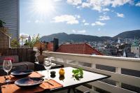 Sunny Terrace in City Centre - Charming House - Ferienwohnung Bergen