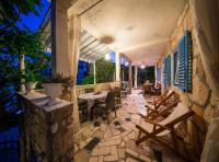 Golden Coast Apartments - B&B Vis