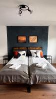 NoSpeedLimit-Design Apartment-100qm-bis zu 8 Personen-Parkpatz - Chambres d'hôtes Landshut