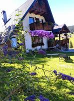 Cabana Rustik - B&B Fundu Moldovei