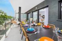 Sunny Beach Apartment - Rennes Arenal - Bed and Breakfast Xàbia