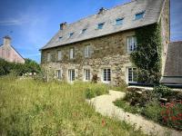 Charming house in an old rectory logement totalement PMR et accessible PMR - Chambres d’hôtes Tréguier