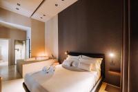 Queen Room with Spa Bath