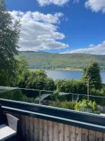 Braeside House- Beautiful home with Loch Views - Bed and Breakfast Fort William