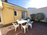 Charmant T3 avec Jardin Clos à 700m de la Plage et Commerces - FR-1-92-768 - Ferienwohnung Les Sables-d’Olonne