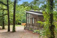 Escape to Tranquility - Hot Tub - BBQ - Pets - Chambres d’hôtes Broken Bow