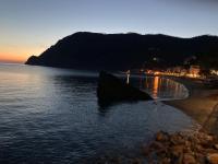 Gianlu Cosy Apartment with AC - B&B Monterosso al Mare