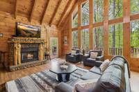 Looky Yonder by Beyond Expectations w Hot Tub - B&B Gatlinburg