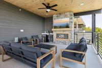 Peak Overlook by Beyond Expectations w Hot Tub - B&B Pigeon Forge