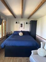 Swifts Return Shepherd's Hut - B&B North Lopham