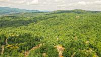 Bears Haven – Elegant 3 BR Chalet Game Area, Hot Tub, see through fire place - B&B Gatlinburg