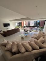 Apartamento de 250m2 amplo e luxuoso com Vista mar e 4 quartos - Chambres d'hôtes Maceió