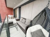 Modern AC Apt | Free Parking | 15 Min Center - B&B Prague