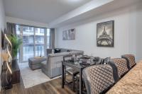 Cozy 1BR Downtown Stay with Balcony Views - Ferienwohnung Toronto