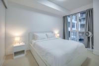 Cozy 1BR Downtown Stay with Balcony Views - Chambres d'hôtes Toronto