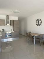 2 terrace Penthouse 500m from sea - Ferienwohnung Gzira