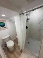 Private Suite- Moncton West End - Chambres d’hôtes Moncton