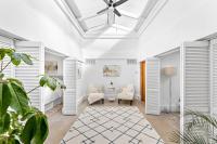 White Stone House: Pet-Friendly Home on 10 acres! - Bed and Breakfast Traverse City