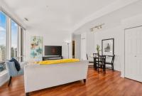 Luxurious 2 bedroom in Downtown - B&B Vancouver