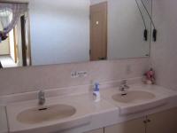Basic Single Room with Shared Bathroom