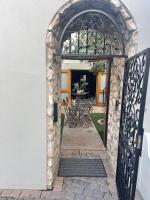 Lux - B&B Paarl