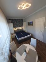Lara 2 apartmanok - Chambres d'hôtes Siófok
