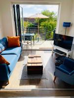 Brand New Cosy Cowes Cottage , 3 Bedroom, Sleeps 5 - Bed and Breakfast Isle of Wight