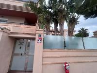 Apartamento nuevo con parking y piscina gratis - B&B Fuengirola