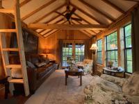 Little Pine Lodge At Saddlecreek - B&B Thomasville