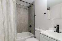 Lions Lair - 1 BR 1 BA Home Coffee Smrt TV Wifi - Chambres d'hôtes Wichita