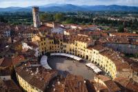 Lucca City Center Apartment - AC WiFi - Chambres d’hôtes Lucques