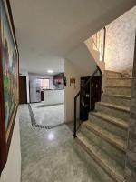 Habitación privada amplia con baño en Santa Marta - B&B Santa Marta