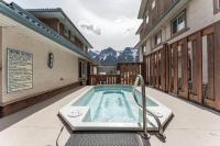 Big Mountain Views - Minutes to Banff Park - B&B Canmore