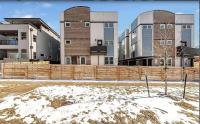 Spacious Denver Home with Private Rooftop Spa - Chambres d'hôtes Denver