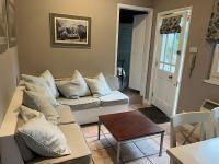Coombe Cottage - Ferienwohnung Worcester Park
