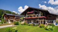 Gästehäuser Schwemmbauer - Ferienwohnung Reit im Winkl