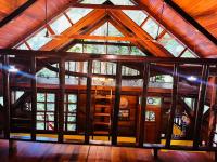 Beyond Paradise Vacation Rental - B&B Cristo Rey
