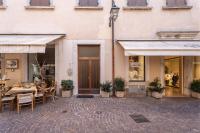 Loft 28 - Authentic Living in Riva Old Town - B&B Riva del Garda