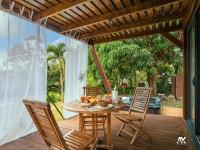 Bungalow en duplex avec Jacuzzi - B&B Sainte-Rose